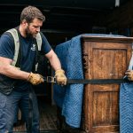 How Much Do Moving Companies Make Per Month?